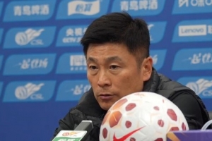 李国旭：队员们要学会阅读比赛，如何破密集防守也是要解决的问题配图
