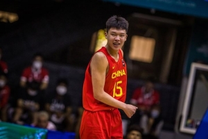 王俊杰&杨瀚森回归后中国男篮如何?解说:能赢日本 锋线厚度不错配图
