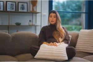 妻子：马尔基尼奥斯22世界杯失点后在被窝痛哭，足协叫我去安慰他配图
