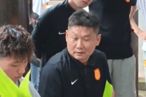 铜梁龙将士在安居古城体验端午民俗,刘建业包粽子恩加德乌打糍粑配图
